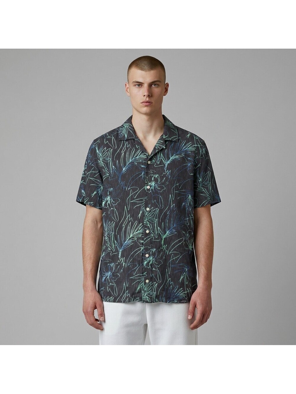 Original Use Shirt Men M Medium Black Floral Button Up Collared Short Sleeve